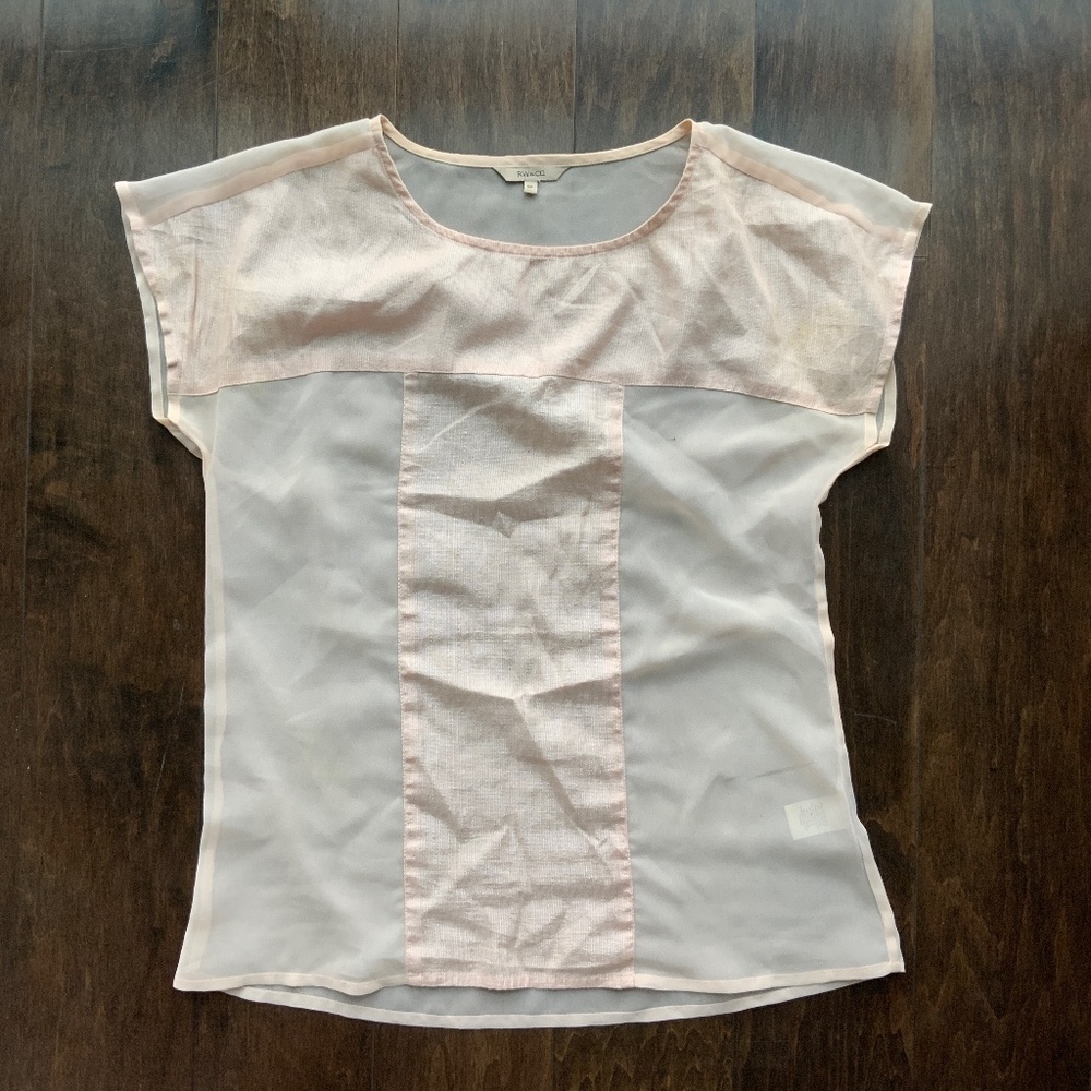 RW&CO Blouse Pink Sheer Short Sleeve.  Size S.
